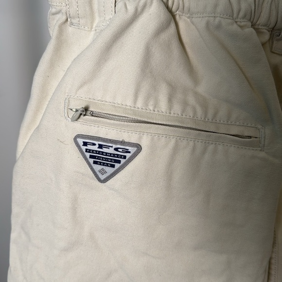 Men's Columbia PFG Khaki Outdoor Fishing Casual Cargo Shorts Size M 7" Inseam - Picture 5 of 8